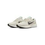 Nike Air Zoom Vomero 16 Erkek Koşu Ayakkabısı DA7245-006 - Beyaz