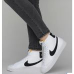 Nike Beyaz W Blazer Mid 77 Next Nature Kadın Günlük Ayakkabı