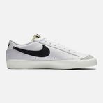 Nike Blazer Low'77 Kadın Günlük Spor Ayakkabı