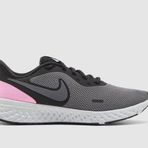 Nike BQ3207-004 Gri Revolution Kadın Koşu Ayakkabısı