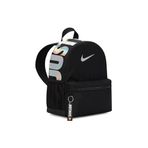 Nike Brasilia Günlük Küçük Boy Siyah Sırt Çantası 11 Litre, Parlaksiyah