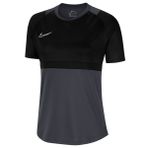 Nike BV6940-010 Kadın T-shirt