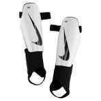 Nike Charge Erkek Beyaz Futbol Tekmelik DX4608-100