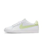 Nike Court Royale kadın spor ayakkabısı, Beyaz Barely Volt, 38 EU