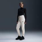 Nike HV6779-110 Tech Fleece MR Jogger 2 Kadın Eşofman Altı