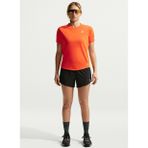 Nike IO9650-819 W ACG TRAIL DF SS TOP Turuncu Yuvarlak Yaka Kadın T-Shirt
