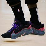 Nike Lebron 22 Xxıı Blacklight Siyah Erkek Basketbol Ayakkabısı (FZ1094-101)