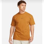 Nike Sportswear Premium Essentials Short-Sleeve Oversize Erkek T-Shirt DO7392-754 - Turuncu