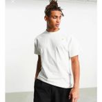 Nike Sportswear Valentine's Day Graphic Short-Sleeve Krem Erkek T-Shirt FN4892-133