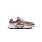 Nike W V5 RNR Kadın Günlük Ayakkabı HQ7901-200