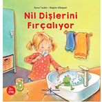 Nil Dişlerini Fırçalıyor - Anna Taube
