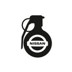 Nissan Araba Komik El Bombası Sticker Yapıştırma