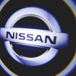 Nissan Araçlar İçin Pilli Yapıştırmalı Kapı Altı Led Logo