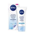 Nivea Essentials Canlandırıcı 50 ml Normal Ciltler E Vitamini Lotus Çiçeği Gündüz Yüz Bakım Kremi