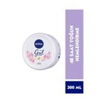 Nivea Yağ Içeren Gül & Bakım Kremi 300ml, Doğal Gül Içeriği Ile 48 Saat Yoğun Nemlendirme