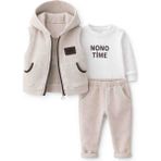 NONO Erkek Bebek 3’lü Takım – Kapüşonlu Yelek, Baskılı Body ve Pantolon - 9 - 12 Ay - 001-Krem