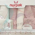Nurpak Begonvil Nakışlı 10 Parça Krem-Gülkurusu Aile Bornoz Seti