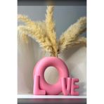 O-LOVE Minimalist Dekoratif Vazo | Modern Kalp ve Çember Formlu Çiçek Vazosu Pembe