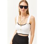 Olalook Kadın Ekru Düğme Detaylı Askılı Crop Triko Bluz BLZ-19002551