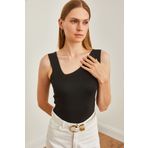 Olalook Kadın Siyah Asimetrik Yaka Crop Triko Bluz BLZ-19002643