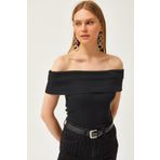 Olalook Kadın Siyah Madonna Yaka Likralı Bluz BLZ-19002586