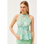 Olalook Kadın Yeşil Çizgili Halter Yaka Bel Detaylı Krep Bluz BLZ-19001505
