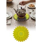 Omilife Ayçiçeği Model Kaymaz Silikon Nihale – Tencere, Tava, Çaydanlık ve Servis Altlığı 18,5 x 18,5 cm - Sarı