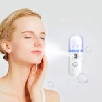 Omilife Şarjlı Mini Yüz Ve Oda Nemlendirici Buhar Makinesi Hava Temizleyici