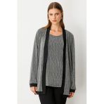 On Kadın Oversize Uzun Kol Minimalist Hırka - Günlük & Şık Kombinler İçin!