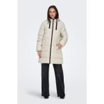 Only Kadın Onlclaır Kapüşonlu Uzun Şişme Mont 15323232 Bej - XS