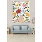 Ontheclouds Çiçekler Arasında Denk Eden Mutlu Kadın Leke Tutmaz Kumaş Duvar Örtüsü Duvar Halısı Tapestry, 70 x 100