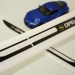 Opel Astra Logo Yan Çamurluk 3m 3d Damla Silikon Yeni Nesil Logo Amblem
