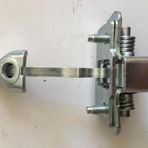 Opel Movano- 04/06; Ön Kapı Durdurucusu Sağ/Sol Aynı (Adet) (Kapı Gergisi) (Oem No: 8200597523)