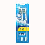 Oral-B Advantage 3D White 1+1 40 Medium Diş Fırçası