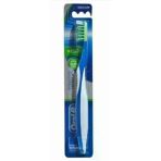 Oral-B Cross Action Massage Medium Diş Fırçası