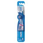 Oral-B Pro-Expert Diş Fırçası