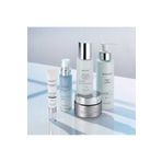 Oriflame Novage+ Leke Akne ve Yaşlanma Karşıtı Blemish + Age Defy Cilt Bakım Seti