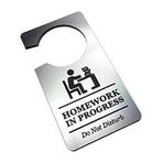 OriginDesigned Doing Homework Do Not Disturb Oda Kapı Askısı İşareti Gümüş Akrilik - öğrenciler, çocuklar, gençler, çocuklar, ebeveynler, aile, yenilik hediyesi, kurumsal, konukseverlik için
