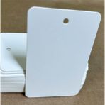 Örün Matbaa 100 Adet 5,2 x 8,4 cm Baskısız Kart Kartvizit Not Kartı Hediye Notu Oval Köşeli Delikli - Beyaz