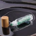 OSMANLI DOĞAL TAŞ Sertifikalı Aventurin Taşı Doğal Taş Yüz Ve Cilt Esans Ve Yağ Şişesi - 10 Ml, 8 Cm Bambu Kapak