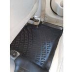 OtoLine Opel Vivaro 2022 Model 4D Havuzlu Paspas