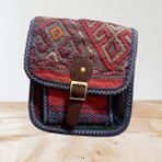 Öykücanbu Otantik Minimal Kilim Desenli Askılı Çanta - 20x18 cm - Çok Renkli