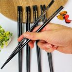 Özel Siyah Desenli 5 Çift Bambu Chopstick Çin Çubuğu