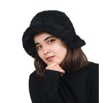 Özgüner Oyuncak Pelüş Kep,Kasket, Kulaklı Pelüş Şapka (Fötr, Siyah)