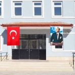 Özgüvenal Atatürk Posteri ve Türk Bayrağı Raşel Kumaş 100X150 cm -2 - Renkli