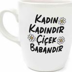 Palto Tasarım Kadın Kadındır Çiçek Babandır Krem Oval Kupa - Hediye Seramik Kupa