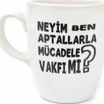Palto Tasarım Neyim Ben, Aptallarla Mücadele Vakfı Mı? Krem Oval Kupa - Hediye Seramik Kupa