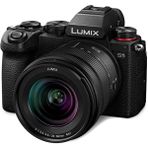 Panasonic Lumix DC-S5K 20-60 mm Lens Kit Aynasız Fotoğraf Makinesi