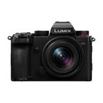 Panasonic Lumix S5D | Tam Format Hibrit Kamera + Lumix S 18-40 mm F4.5-6.3 Lens (24MP, 4K Video 4:2:2 10bit, Çift Stabilizasyon, V-Log, Anamorfik, Tropikalleştirilmiş)
