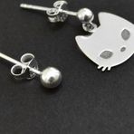 Papatya Silver 925 Ayar Rodyum Kaplama Kedi Model Çivili Top Kadın Gümüş Küpe